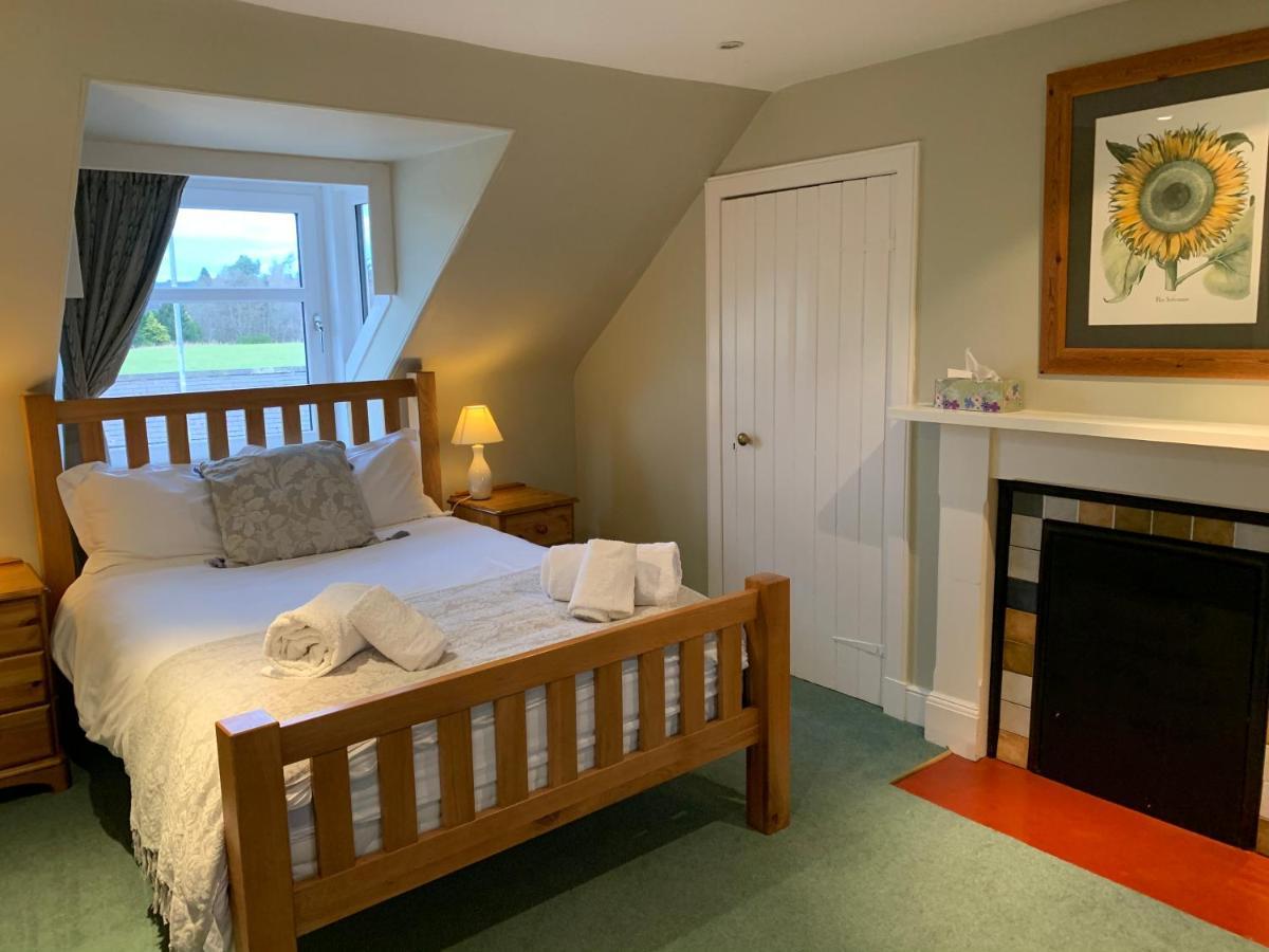 The Cottage อาเบอร์ลัวร์ ภายนอก รูปภาพ