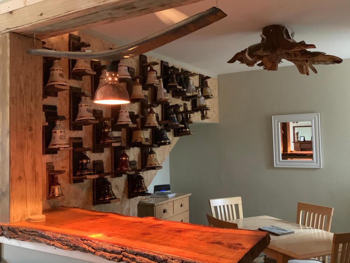 The Cottage อาเบอร์ลัวร์ ภายนอก รูปภาพ